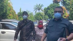 Dita diketahui tengah dalam proses perceraian dengan pria bernama ilham prawira. Tanynxdw8bda3m