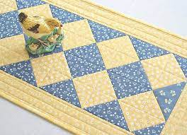 Quilted Summer Table Runner Chicken Yellow Denim Blue Kitchen Table Quilt Farmhouse Decor Trilhos De Mesa De Quilt Artesanato Patchwork Tapete De Retalho