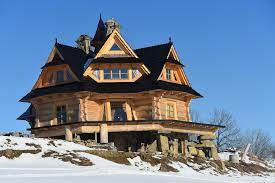 Bei den weltmeisterschaften 2013 gewann er den titel auf der großschanze und errang mit der polnischen mannschaft die. Kamil Stoch Dom W Takim Palacu Mieszka Kamil Stoch Olbrzymi Metraz Efektowne Wykonczenie Zdjecia Super Express