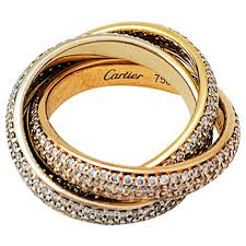 Vendu avec son écrin d'origine. Bague Cartier Trinty 3 Ors Diamants Or Blanc Or Jaune Or Rose Ref 313327 Joli Closet