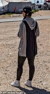 Ms begum was just 15 when she. French Isis Bride Undergoes Makeover Similar To Shamima Begum Trends Wide