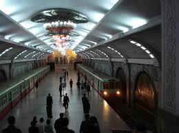 The pyongyang metro station, modeled largely on the moscow metro, is located completely underground. Datei Pyongyang Metro Jpg Wikipedia