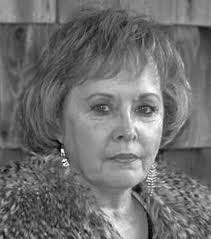 Sue Baumgardner's Instagram, Twitter & Facebook