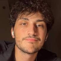 Male housemates in Sandy Hill, Ottawa, ON