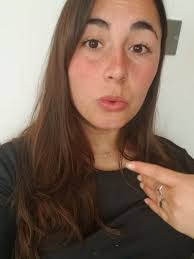 Juliana Howell's Instagram, Twitter & Facebook