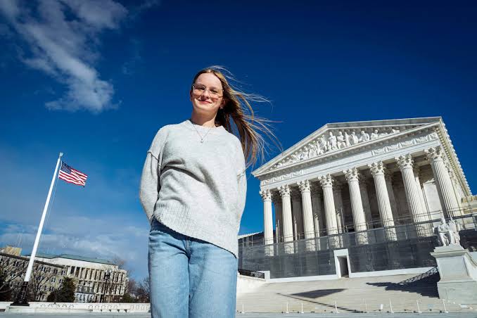 A West Virginia teenage trans athlete's case goes to the Supreme Court - The Washington Post