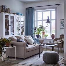 Naturliche Stoffe Und Materialien Passen Wie Von Selbst Zusammen Hemnes Meini Ikea Living Room Beige And White Living Room Living Room Furniture Inspiration