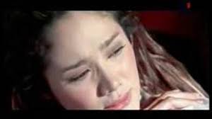 Bm sejak kubertemu em a d kutelah jatuh hati padanya em f# bm g di dalam hati telah menjelma cinta f# dan bawalah daku selalu. Chords For Ratu Dear Diary