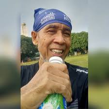 Bukan .. muridnya koq, Kam Bu Song .. hehehe