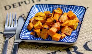 Forse non a tutti piacciono, ma come tutte le patate queste si possono cucinare nello stesso modo delle classiche, e devo dire che sono ottime! Patate Dolci Al Forno Stagioni Nel Piatto