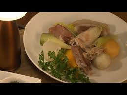 Dans 1 bol mettre la moutarde, le. Recette Tete De Veau Sauce Gribiche Meteo A La Carte Youtube