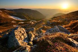 L'ucraina paesaggio di stepnoy strada campestre. Chornogora Ridge Paesaggio Carpazi Regione Di Ivano Frankovsk Ucraina Viaggio Scena Pacifica Stock Photo 164938676