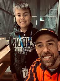 Justin Elms's Instagram, Twitter & Facebook