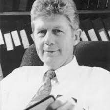 Alastair Cunningham's Instagram, Twitter & Facebook