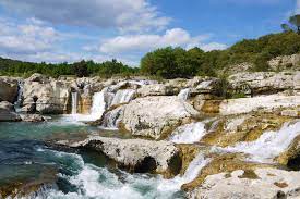 Vous pouvez affiner votre recherche ou trouver un avis de décès ou un avis d'obsèques plus ancien en tapant le nom d'un défunt et/ou le nom ou le code postal d'une. Les Cascades Du Sautadet A La Roque Sur Ceze Photos Horizon Provence