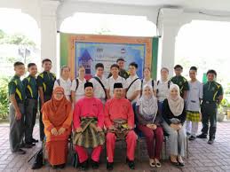 Sultan abu bakar state mosque (malay: Overseas Experience
