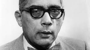 Remembering the Pioneering Black Journalist Simeon Booker, “the Man from  Jet”