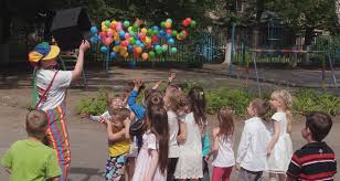 Te ofrece el servicio para fiestas infantiles con animaciones temáticas pensando siempre en los intereses y gustos de los niños del hogar; Como Elegir Un Buen Animador De Fiestas Infantiles Blog De Cronoshare