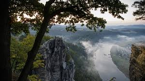 Current information about holidays in the eifel (in german) Eifel Reisefuhrer Sz De