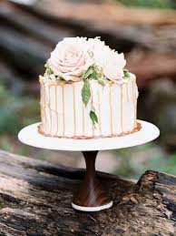 16 Single Tier Wedding Cakes That Ll Make You Rethink Layers Cake One Layer Cakes Sweet 16 Cakes