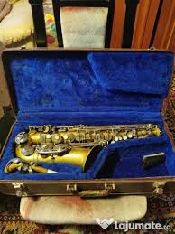 Colaj nonstop de sarbe la saxofon, foarte tare 2017 saxofon: Saxofon Alto Mi Bemol Boston Byas 990 Lei Lajumate Ro