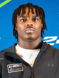 Aaron Chiles's Instagram, Twitter & Facebook