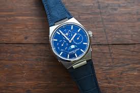 She has not disclosed her actual date of birth or other facts. Frederique Constant Highlife Perpetual Calendar Manufacture Review
