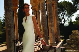 Outfit hochzeitskleid braut spitzenkleider winterhochzeit hochzeit kleider sommeroutfits abendkleid. Exklusive Brautkleider Von Linea Raffaelli Kollektion 2017 Hochzeitsmagazin Und Blog