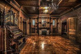 A family moves in to look after the winchester mansion for a few months, and soon find themselves terrorized by vengeful spirits. Journey Through Winchester Mystery House