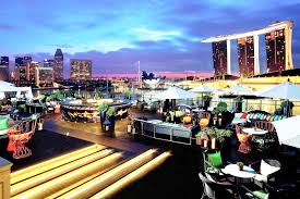 For a bar that sits on top of the 1919 waterboat house, you'll immediately think that they solely serve fancy plates 5. 6 Best Rooftop Bars In Singapore Singapore Best Nightlife