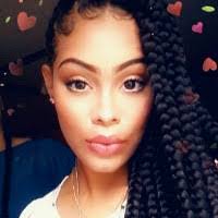 Kendra Dotson's Instagram, Twitter & Facebook