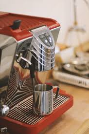 It sits well on most kitchen counters. 6 Situations When To Replace Your Coffee Maker Owly Choice Brew Better