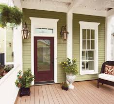 Bold Painted Door To Make A Statement I Think This Might Be The Colors To The Outside Of My House House Paint Exterior House Exterior Traditional Front Doors