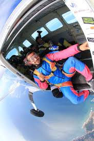 Pin On Sauts En Tandem Sortie D Avion