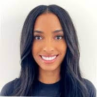 Talia Roberts's Instagram, Twitter & Facebook