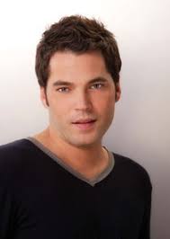 Сюрреалистическая недвижимость (сериал, 2 сезона, 2021). Мобильная версия