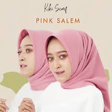 Pasti enak banget deh, ucapku dalam hati. Jual Jilbab Segi Empat Hijab Segi Empat Jilbab Square Pink Salem Katun Kota Malang Iesha Hijab Tokopedia