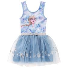 Das lange, blonde haar der elsa puppe ist zu einem fantastischen zopf geflochten und sie trägt ein hellblaues, knielanges kleid. Die Eiskonigin 2 Kleid Mit Tullrock Ernsting S Family