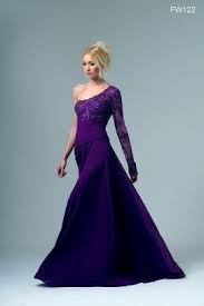 فستان من الحرير الموف الغامق ومطعم بالتل المطرز Fancy Dresses Long Ready To Wear Evening Gowns