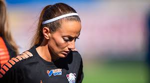 Official fanpage with news, dedicated to the fans of asllani, to leave your. Kosovare Expelled Asllani It Is Very Absurd