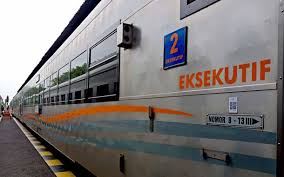 Rabu, 17 desember 2014, 12:00 wib. Info Terbaru Fasilitas Dan Sub Kelas Kereta Api Eksekutif Penginapan Net 2021