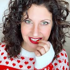 Gentle face cleanser with honey, glycerin and geranium by Nuca Organic