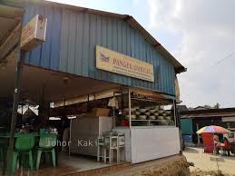 Daftar harga masakan padang dibatam. Famous Nasi Padang In Batam Indonesia Rumah Makan Pangek Ombilin Johor Kaki Travels For Food