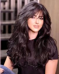 Long layers with colored ends add a subtle elegance to your entire look. 17 Trendiest Long Layered Hair With Bangs For 2021