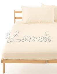 Completo lenzuola piazza e mezza cotone tinta unita caleffi moka in cotone. Lenzuola Con Angoli In Flanella Una Piazza E Mezza Coordinabili Di Zambaiti