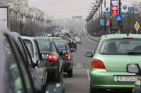 Din cauza numărului mare de mașini care traversează zilnic capitala, aceasta este din ce în ce mai poluată. Aplicarea Taxei Pentru Oxigen In BucureÈti A Fost AmanatÄ