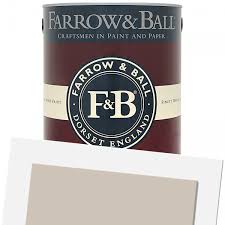 Elephant's breath reads as an uplifting mid grey with its hint of magenta, but can become almost lilac in the cooler light of west facing rooms. Farrow Ball Modern Emulsion 229 Elephants Breath 5l