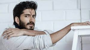 Unofficial harshvardhan kapoor updates, news, photos & videos for fans by fans, powered by fantasticoh! Harshvardhan Kapoor Now Has Kind Words For Dilijit Dosangh Says Love And Respect Bollywood News India Tv