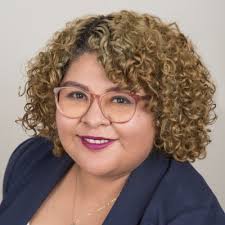 Stephanie Yacono's Instagram, Twitter & Facebook