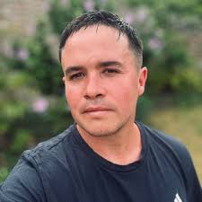 Does anyone know of an odd job man/woman who can replace a fence. Mine has  been completely destroyed in the wind and I'm worried my dog is now going  to escape!